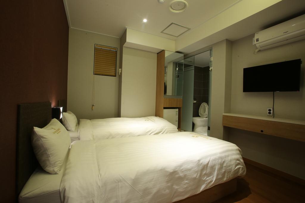K-Pop Residence Myeongdong 1 Seoul Exterior photo